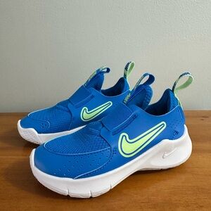 Brand New in Box: Child Nike Flex Runner 3 Kids Blue with Neon Green - Size 10C